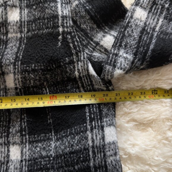Tribal Wool-Blend Pea Coat Black & White Plaid Pattern Size Medium - Picture 10 of 13